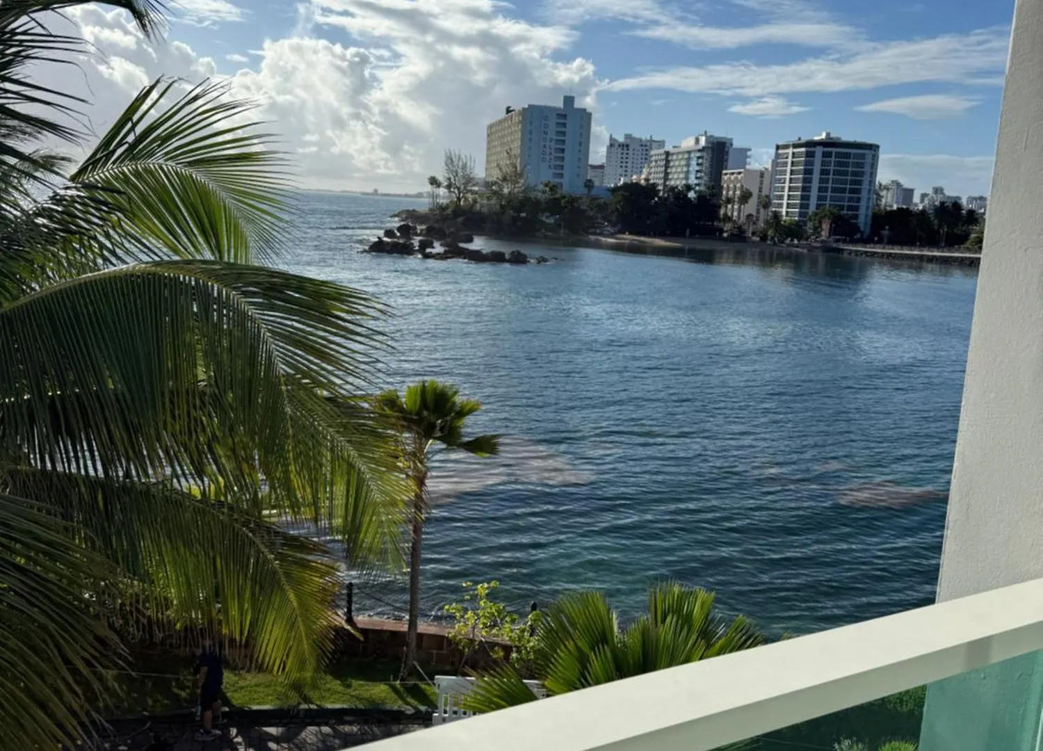 Lägenhet Oceanview Sub Penthouse, Walk To Beach & Pool San Juan