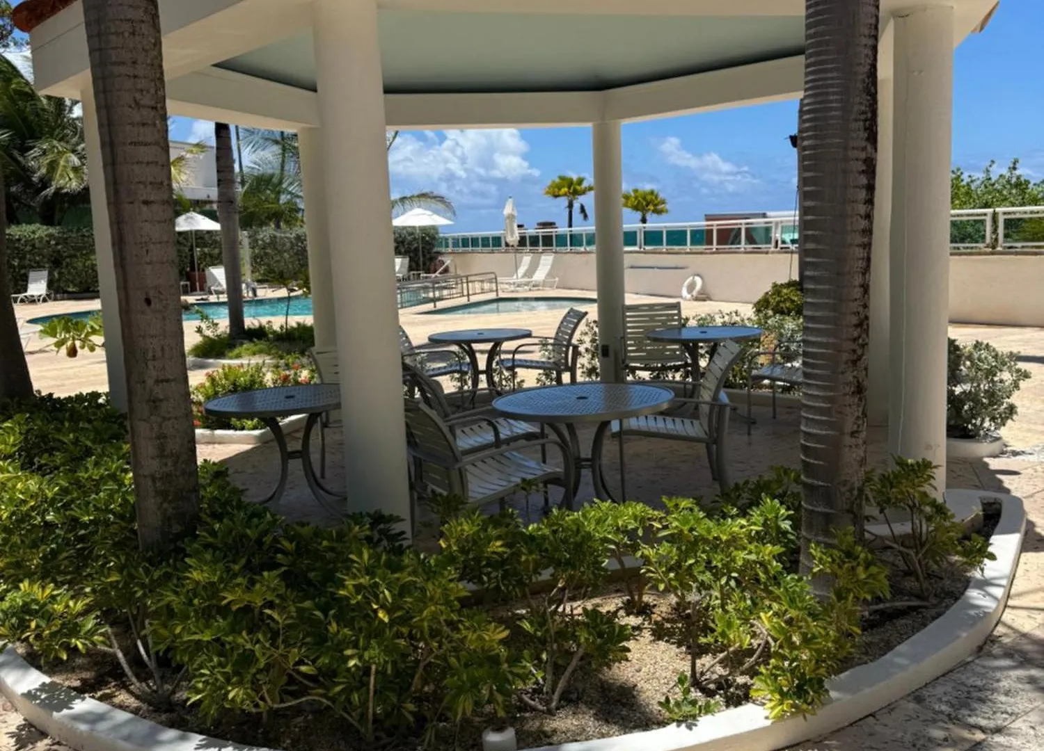Oceanview Sub Penthouse, Walk To Beach & Pool San Juan 0*,